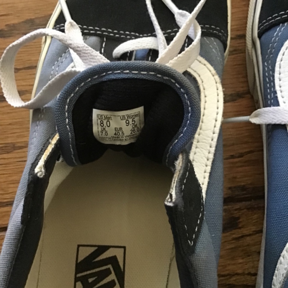 Blue vans - Picture 4 of 4